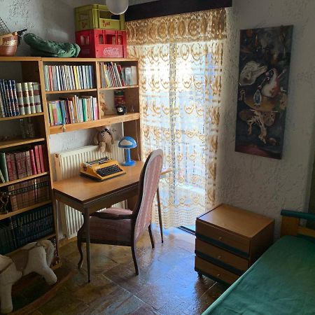 The Rustic Hug Apartment Atena Exterior foto